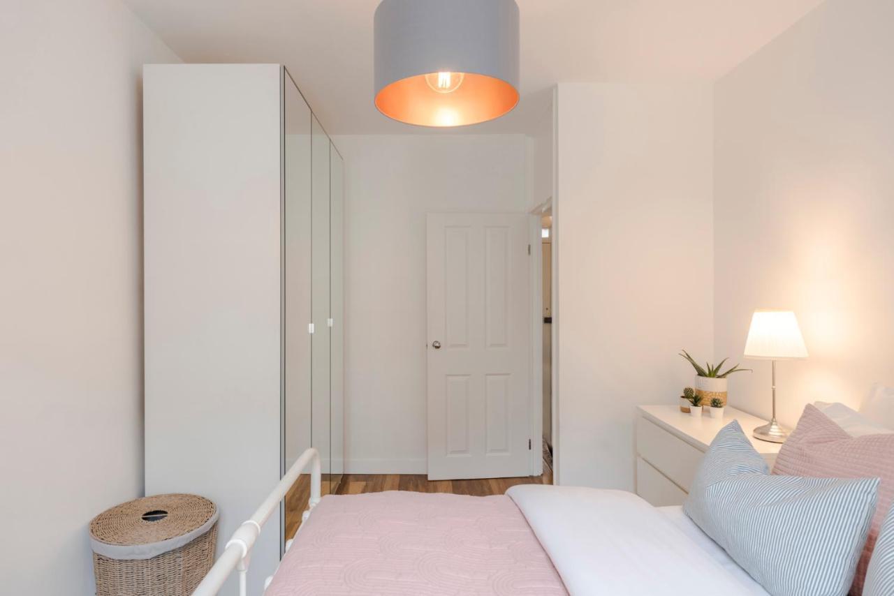 Central Euston One Bedroom Home London Exteriör bild