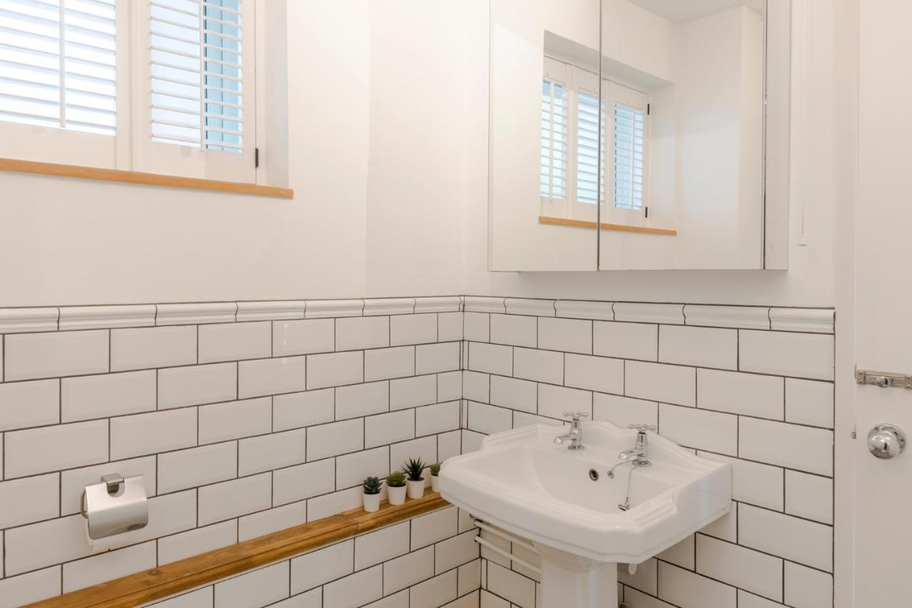 Central Euston One Bedroom Home London Exteriör bild